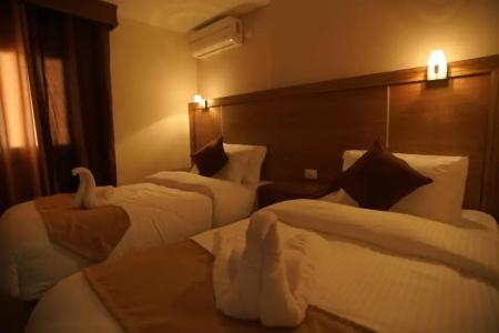Petra Aretas - 57