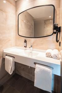 HOTELUX Airport - 40