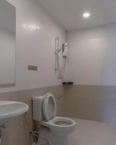 Psych Hostel - 43