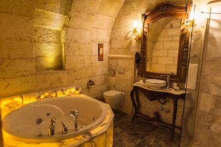 Solo Cave Suites - 176
