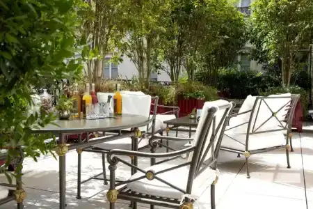 La Réserve Paris & Spa - 81