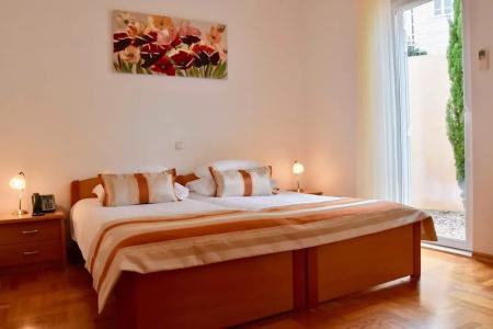 Pervanovo with Free Parking - 275