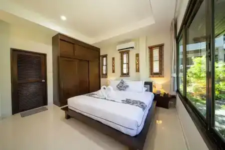 Chaweng Bay View Resort - 200