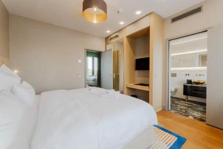 Fourty Three Luxury Serviced - 37