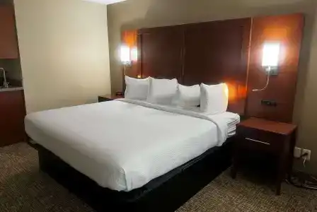 Microtel Inn & Suites by Wyndham College Station - 87