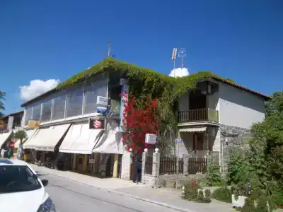 Athos Guest House Pansion - 3