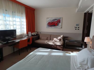 Rmh Modena Des Arts - 37