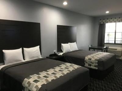 Fairfield Inn and Suites by Marriott Houston Brookhollow - 5
