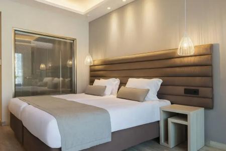Alexandra Beach Resort & Spa - 50