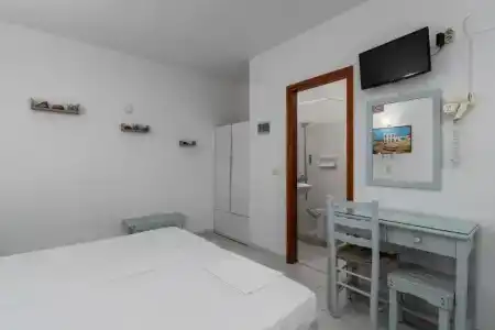 Tilemachos Rooms & Studios - 51