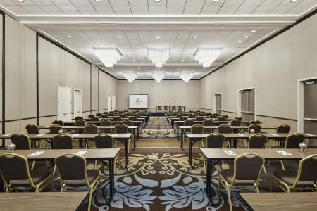 Embassy Suites by Hilton Old Town - 33