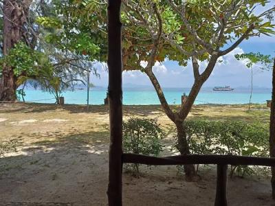 Kradan Beach - 14