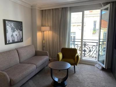 Hôtel Le Canberra - 77