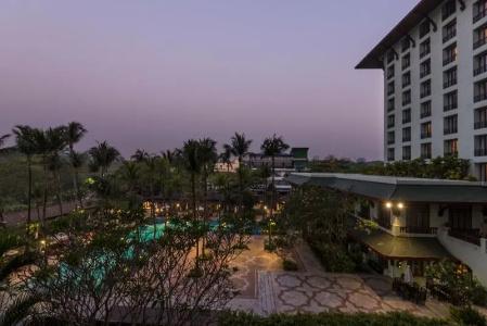 Chatrium Royal Lake Yangon - 138