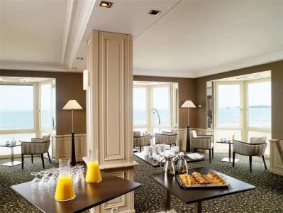 Grand Hôtel Des Thermes - 11