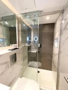 Merit Kensington - 163