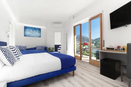 Sirocco Suites - 4