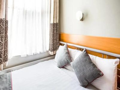 Oyo London Guest House - 112