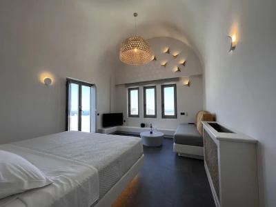 Elements Cozy Suites - 3