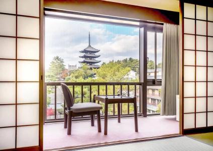 Nara Visitor Center And Inn - 7