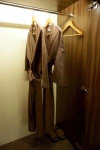 Louis Tavern - 39