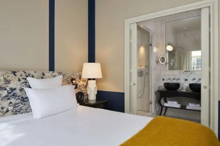 Le Pavillon de la Reine & Spa - Small Luxurys of the World - 119