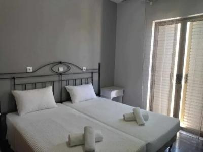 Erato Studios & Apartments - 2