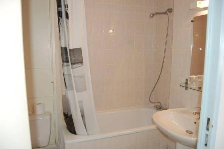 Hôtel Les Arcades - 8