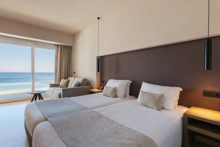 Alexandra Beach Resort & Spa - 53