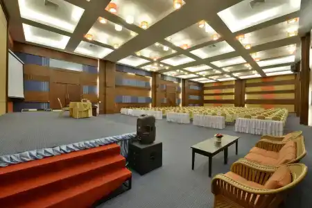 Royal Phala Cliff Beach Resort - 37
