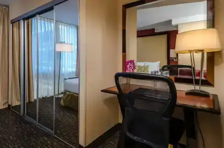 Beacon & Corporate Quarters - 8