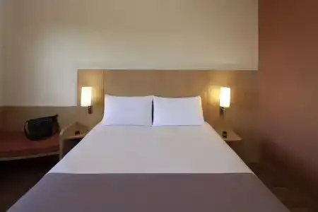 ibis Lisboa Jose Malhoa - 25