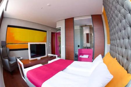 Boutique Rooms - 90