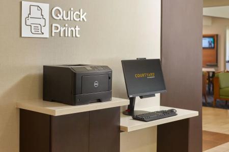 Courtyard by Marriott - 5