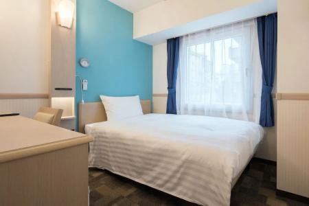Toyoko Inn Osaka Kyobashi Sakuranomiya - 11