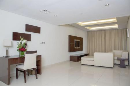 Staybridge Suites Dubai Internet City, an IHG - 19