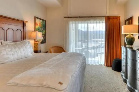 RiverStone Resort & Spa - 229