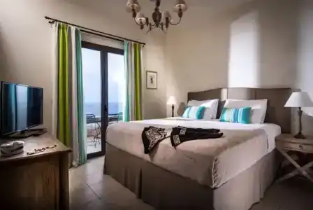 Creta Blue Boutique - 126