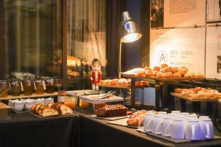 Hannong & Wine Bar - 10