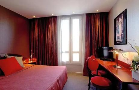 Hôtel Saint Christophe - 105