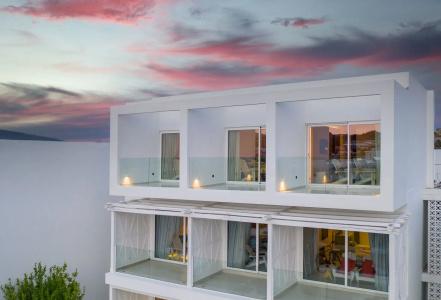 Kouros Exclusive & Suites - Adults Only - 1