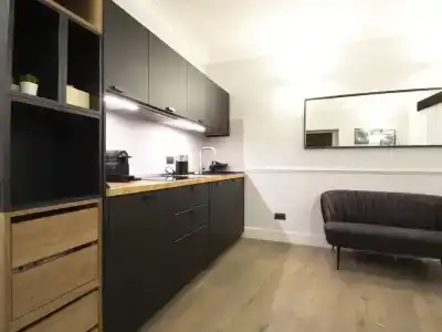 Gemini Suites Navona - 14