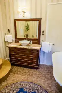 Pakruojis Manor's Palace Boutique - 84