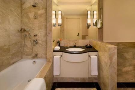 Sheraton Grand Warsaw - 54