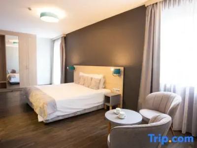 Regnum Residence - 102