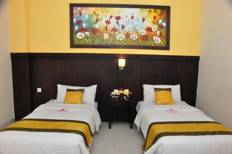 Puri Saron Denpasar - 5