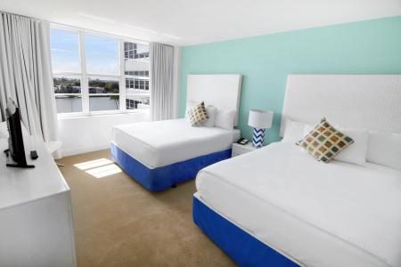 Seacoast Suites on Miami Beach - 43