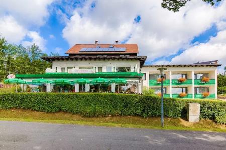 und Cafe Panorama - 0