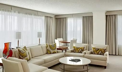 InterContinental Suites, an IHG - 64