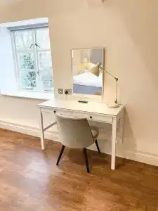 The Bear & Swan - 31